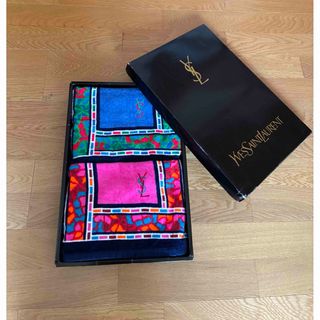 Yves Saint Laurent（タオル/バス用品）のフリマアイテム一覧