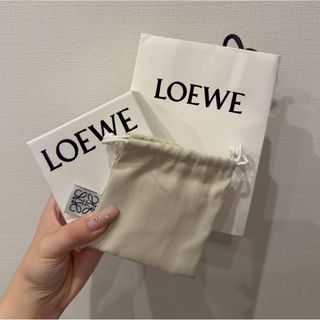 LOEWE（ショップ袋）のフリマアイテム一覧