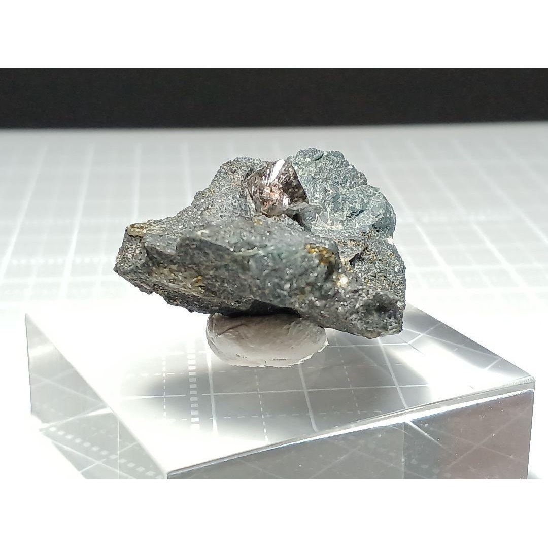 ダイヤモンド キンバーライト 原石 接着標本 キンバリー岩 鉱物標本