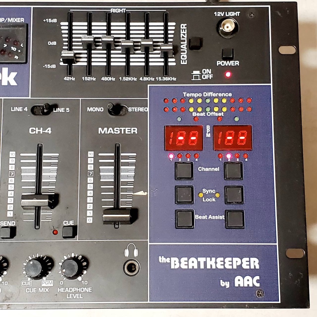 現状品・通電確認済】Numark DM1635 高性能 4ch DJミキサー