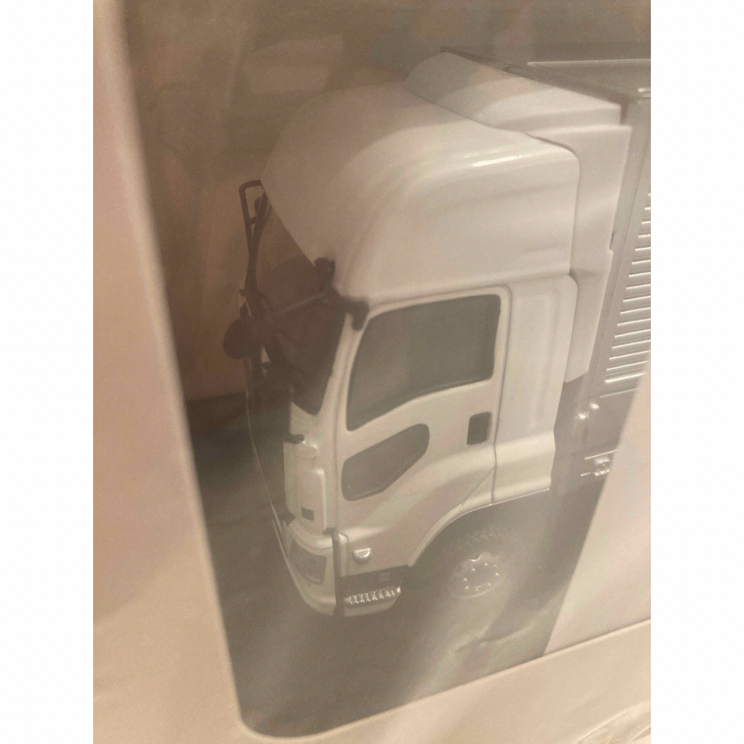 2025 いすゞ新型ギガ 1/43 モビリティショー isuzu GIGA