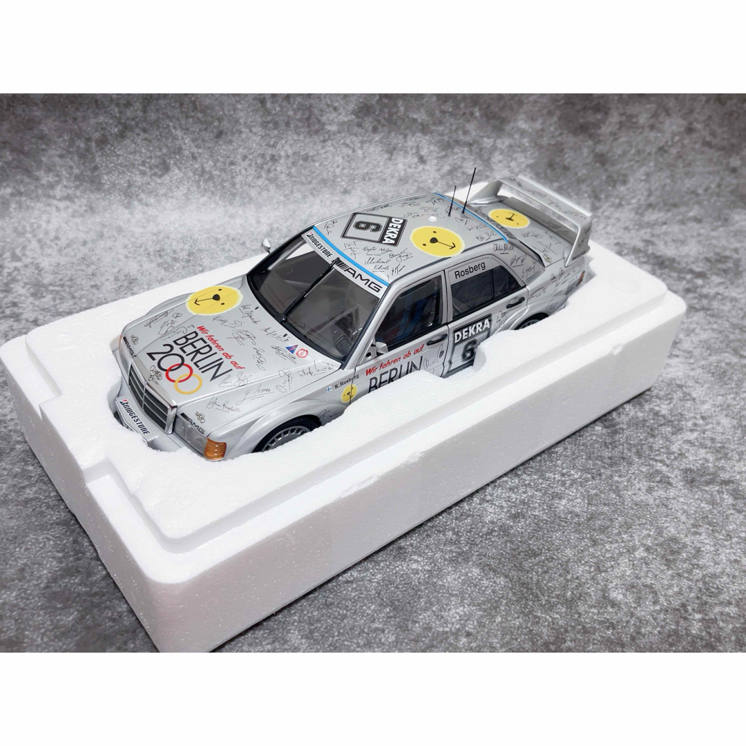 新品 オートアート 1/18 メルセデスベンツ 190E EVO2 AMG