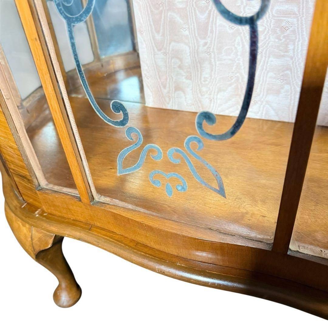 HR839 【英国アンティーク】ハーフムーン キュリオケース 3面彩光 鍵付き