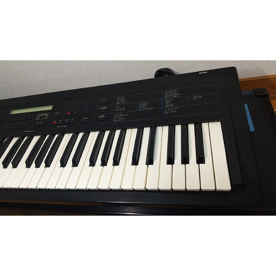 純正ハードケース付き】希少 KORG DS-8 シンセサイザー