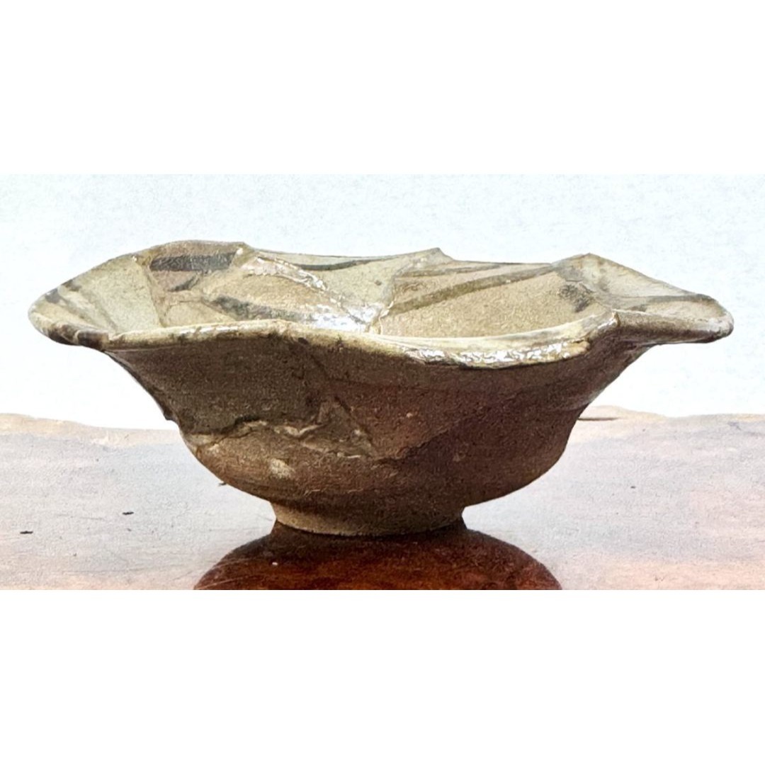 桃山時代 古唐津 絵唐津 草花文皿 発掘品 古茶碗 ウブ品 骨董