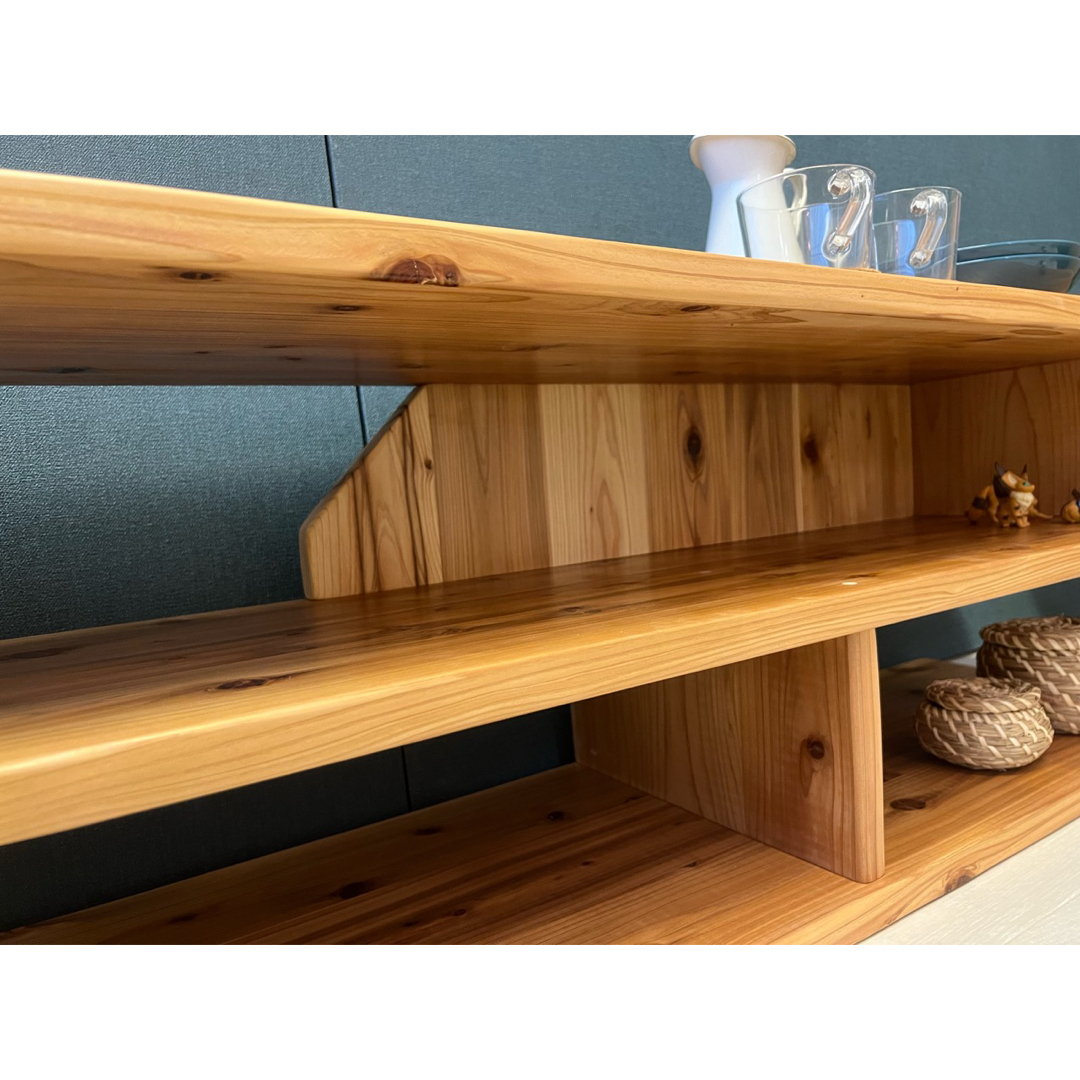 在庫整理】 テレビボード 棚板付き 縦格子型 シェルフ 小物置き 杉 120