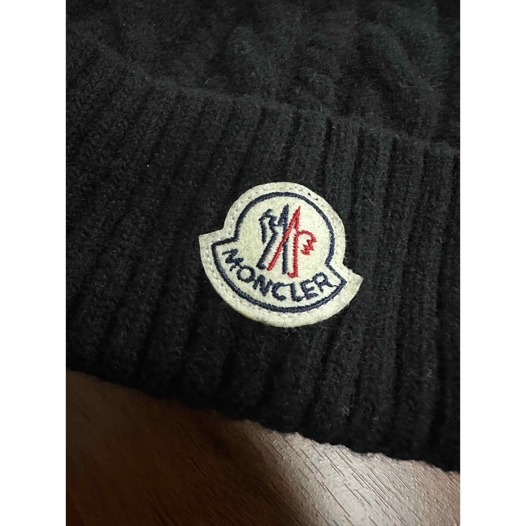 MONCLER ブラック ニット帽 ファー付き MONCLER - MONCLER ブラック