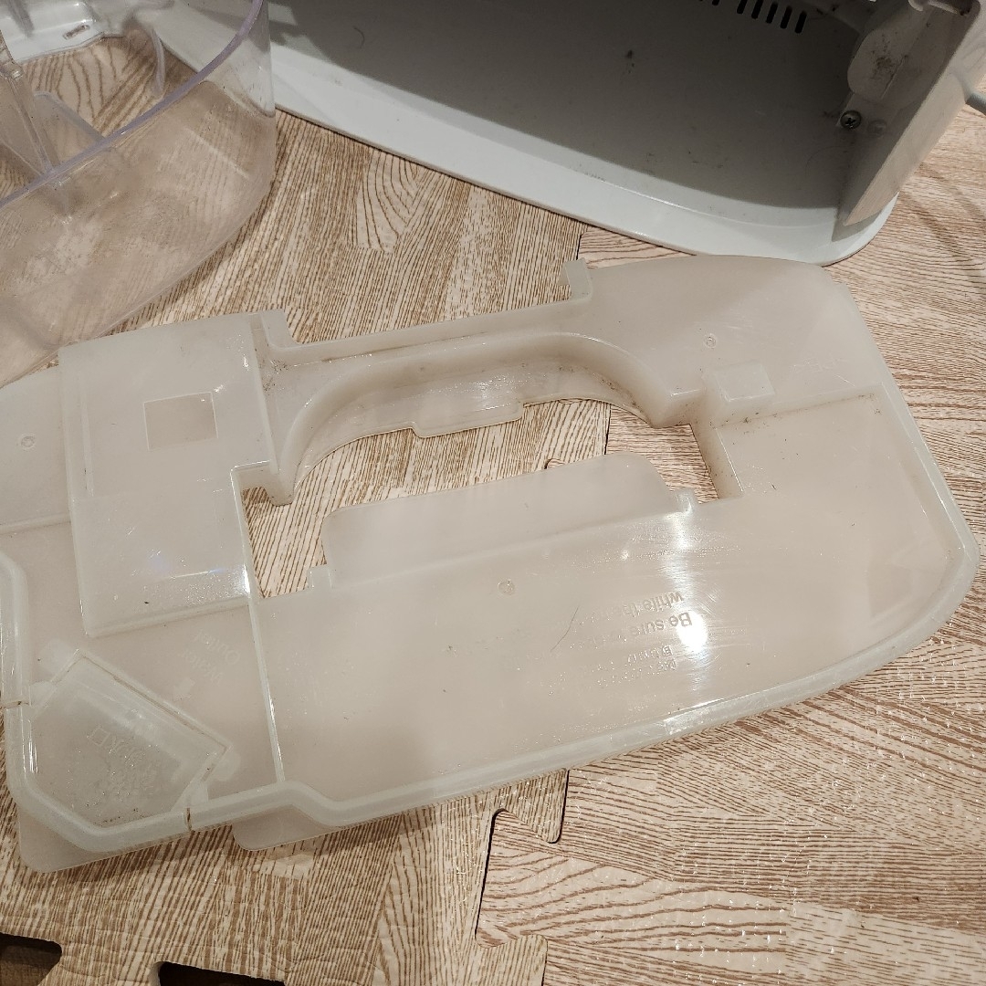 Panasonic - Panasonic 衣類乾燥除湿機F-YZT60 ホワイト 取り外し可能