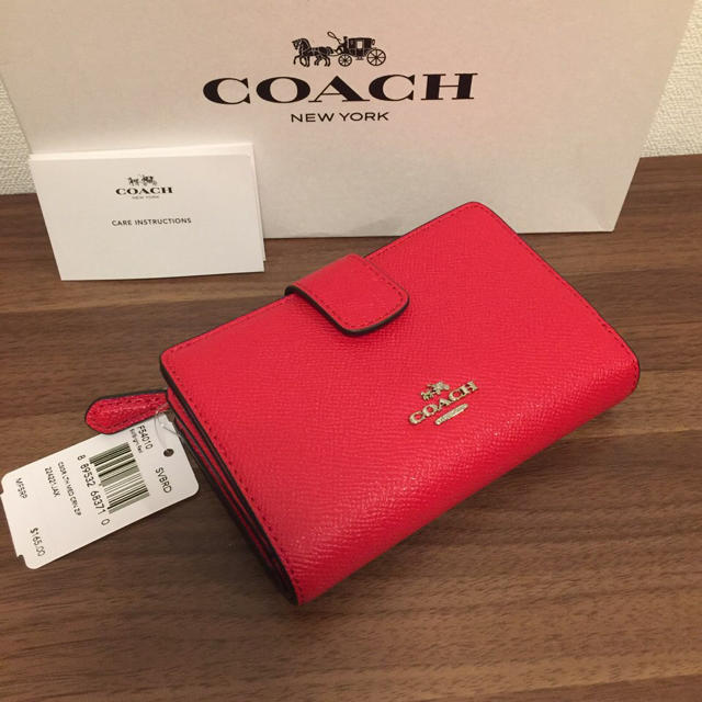 COACH 二つ折り財布 赤