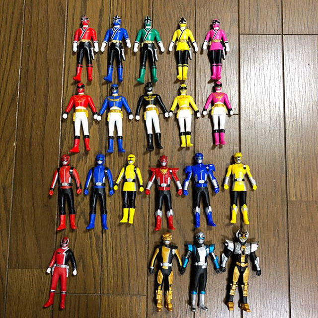 スーパー戦隊 ソフビフィギュアセット 85体セット 12～13cm Amazon.co