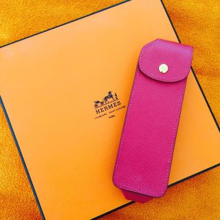 HERMES（レッド/赤色系）のフリマアイテム一覧