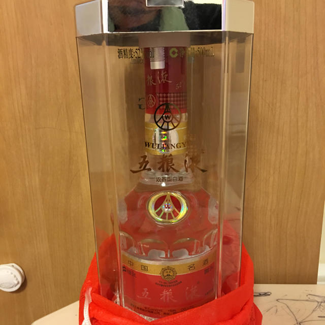 五粮液 52% クリアケース 中国酒 五粮液 500ml 52% 白酒 18. 未開栓