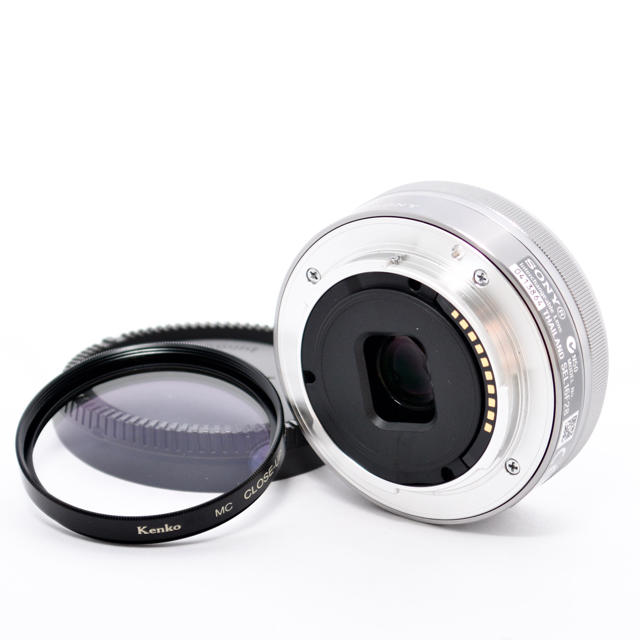 ☆ソニー☆SEL16F28☆パンケーキレンズ☆プロテクター付き♩