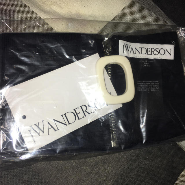 JWアンダーソン ネックバンド