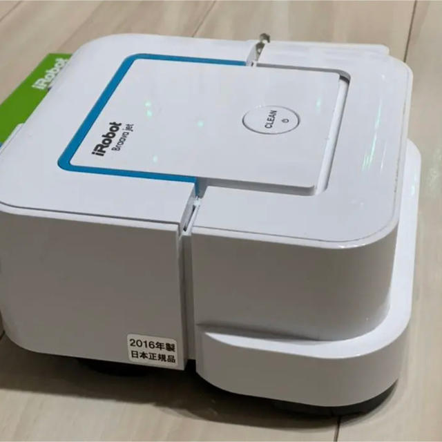 iRobot Braava jet 240 本体 クリーニングパッド付き Amazon | iRobot