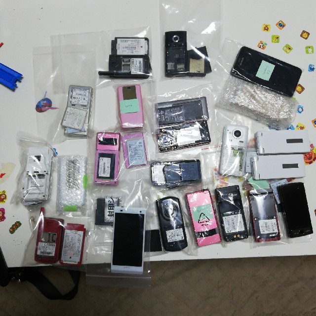 ガラケー スマホ バラ売り可能 ガラケー 携帯まとめ売り ジャンク品 計