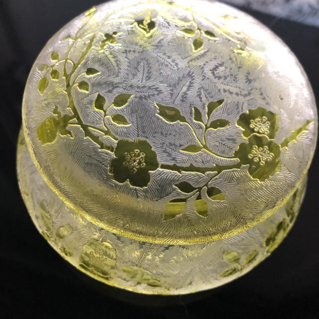 バカラ エグランチエ 苔色 蓋物 オールド レア