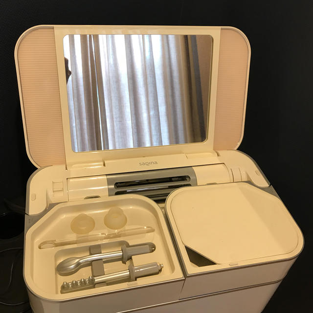 saqina 美顔器 サキナ ビジュー タッチ式操作 saqina 美顔器 タッチ式