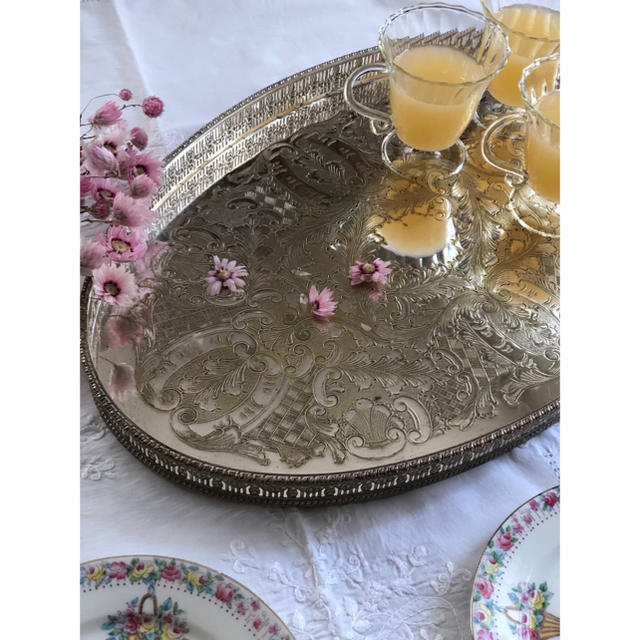 大清乾隆年制」銘 粉彩花蝶文皿 ウブ品 骨董 古玩茶器 中国古玩WWTT019