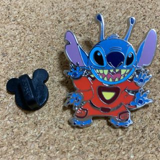 リロ&スティッチ（バッジ/ピンバッジ）のフリマアイテム一覧