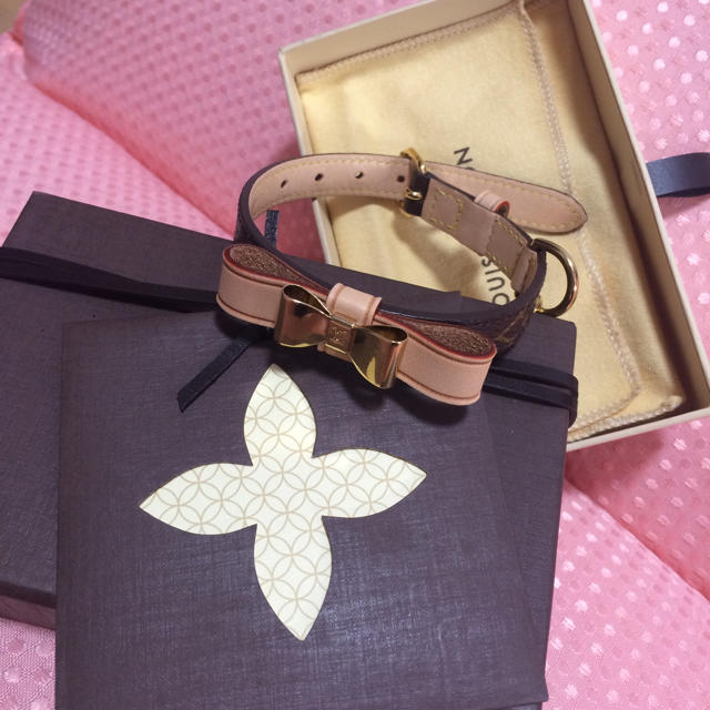 LOUIS VUITTON - ルイヴィトン 首輪の通販 by ♡なぁたんshop♡｜ルイ