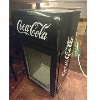 コカコーラ 小型 冷蔵庫 保温保冷 ブラック 缶型 Coca Cola コカ