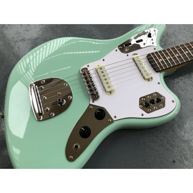 Squier ミニジャズマス HH 保証書、ケース、シールドつき Squier ミニ