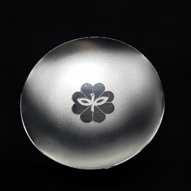 ☆977、銀杯 銀盃 大 SILVER F 他たくさん出品、見てね！の通販 by