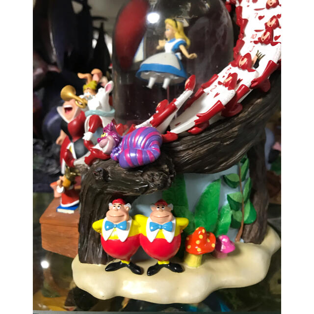 不思議の国のアリス チェシャ猫 スノードーム オルゴール フィギュア