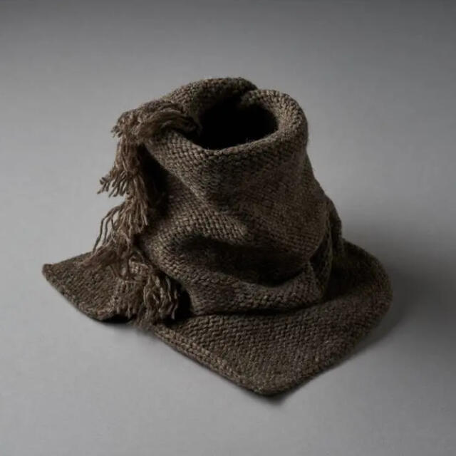 nahyat snood Gray brown