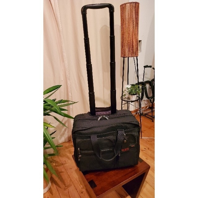 極美品 TUMI ALPHA2 4輪 yossy様専用 TUMI ALPHA 2 2輪 キャリー