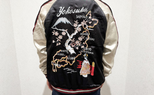 Mサイズ】日本地図と舞妓柄刺繍リバーシブルスカジャン サイズはS・M