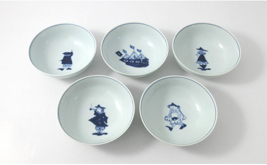 有田焼 絵変り 4寸ボール揃 【ヤマト陶磁器】しん窯 青花 異人柄 染付