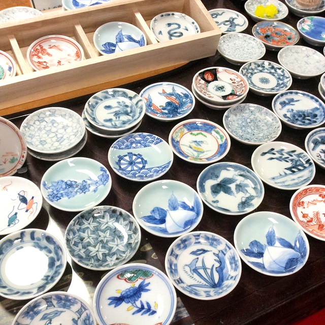 伊万里焼】古伊万里酒器セット（角徳利＋盃2個） 035-H188 - 佐賀県