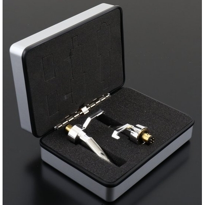 樽屋レコード針Tw-08M黒針(ケース付2本セット)