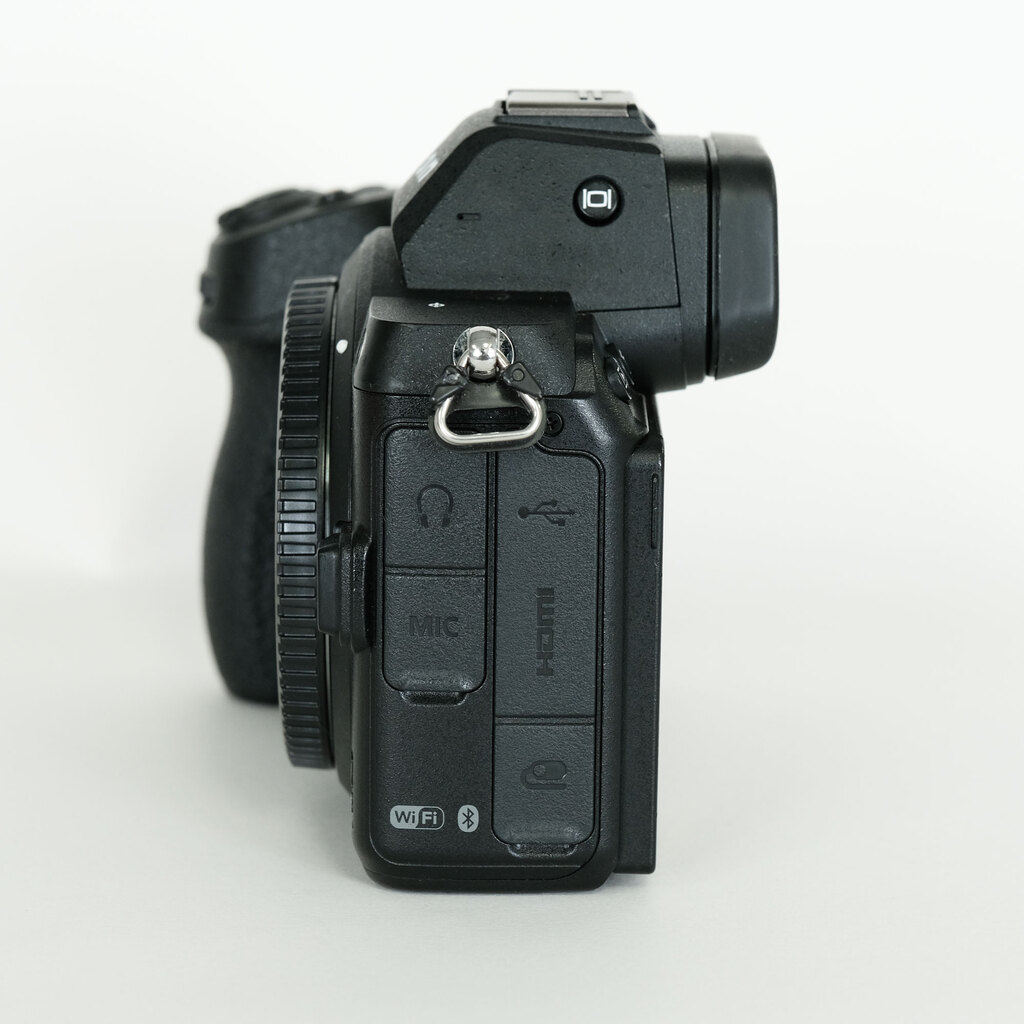 美品・低シャッター数】Nikon Z5 ボディ フルセット Nikon Z 5 ボディ