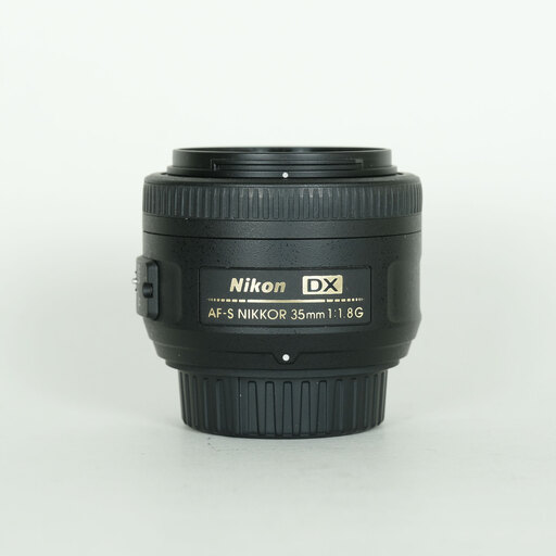 Nikon AF-S DX NIKKOR 35mm f/1.8Gを徹底解説。作例からレビューまで