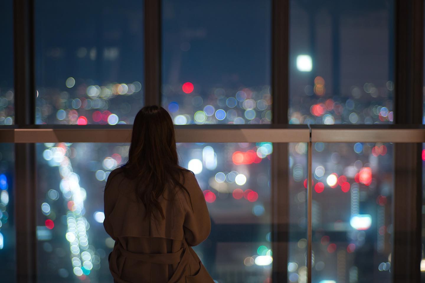 Carl Zeiss Planar T* 85mm F1.4を徹底解説。作例から中古相場まで