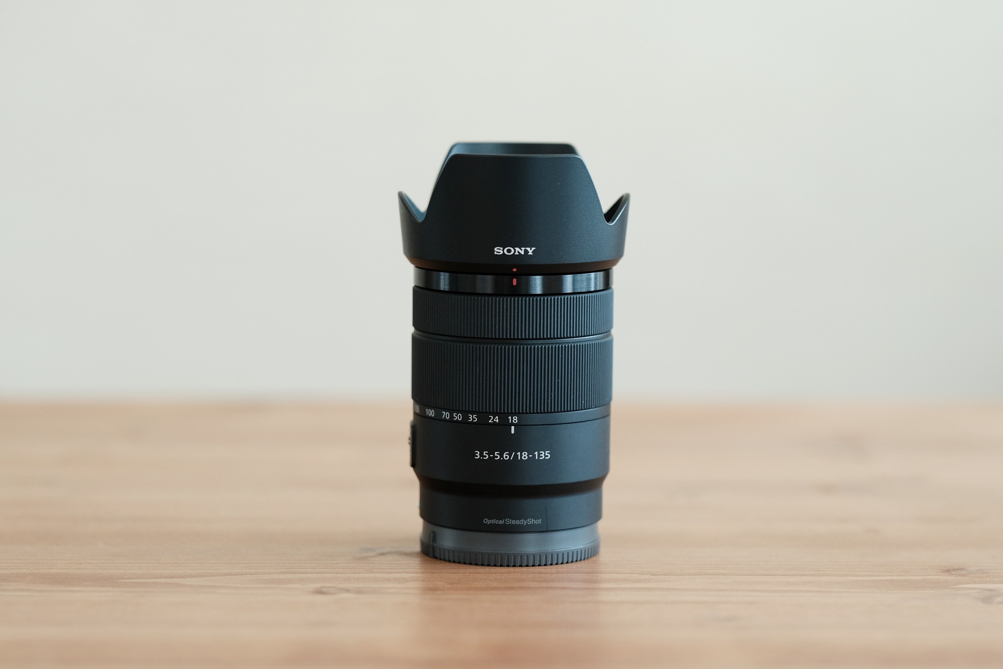SONY E 18-135mm F3.5-5.6 OSS SEL18135を徹底解説。作例からレビュー