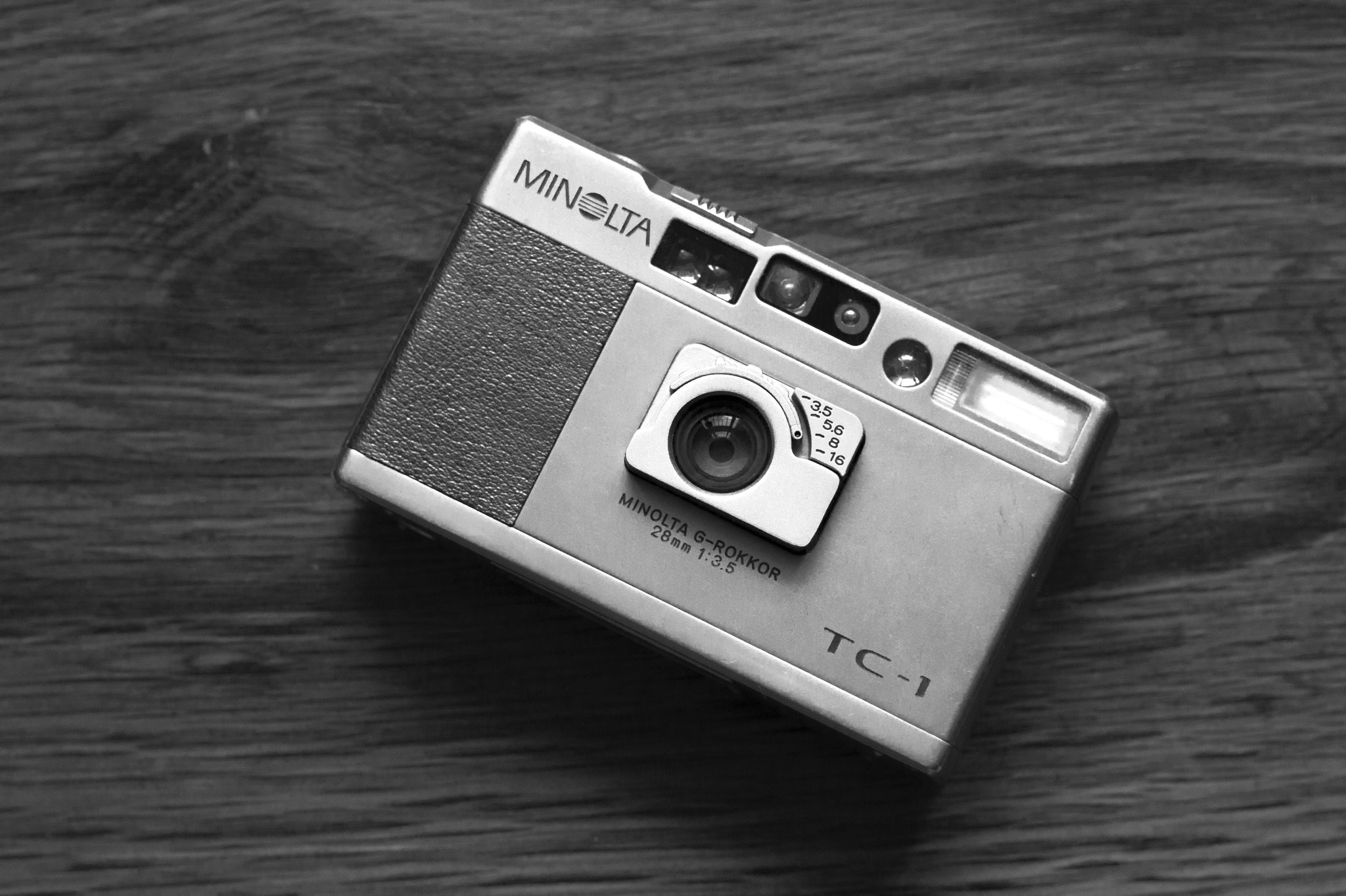 MINOLTA TC-1を徹底解説。作例から中古価格・使い方まで | ONE SCENE