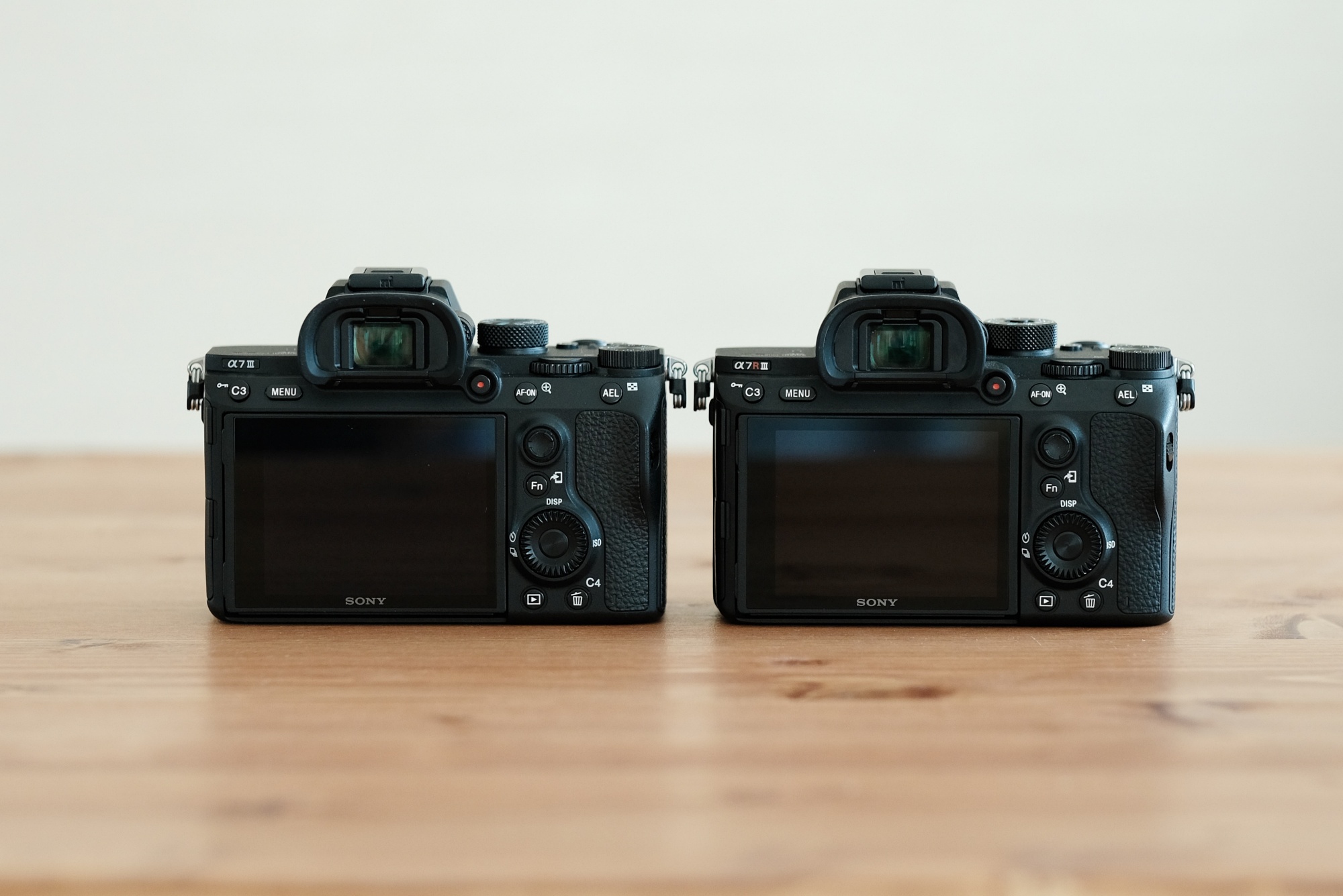 SONY α7R III （ILCE-7RM3）を徹底解説。作例からおすすめレンズまで