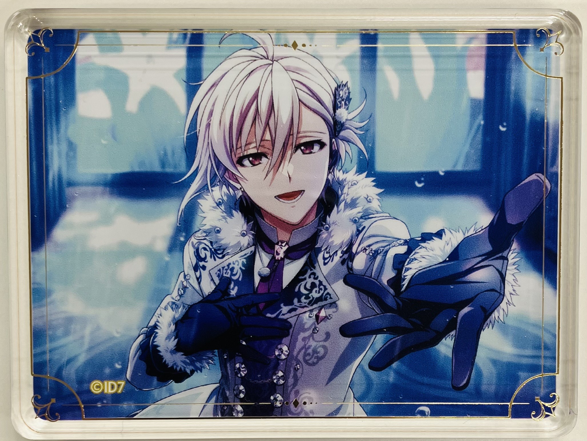 本日限定価格] アイナナ TRIGGER 九条天 ブラホワ 缶バッジ アイナナ