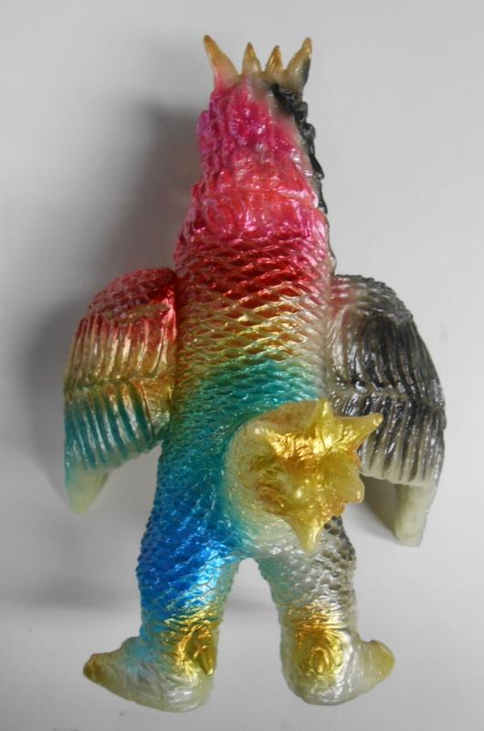 ヤモマーク 大怪獣シリーズ ブラックピジョン 蓄光成型/赤緑黄