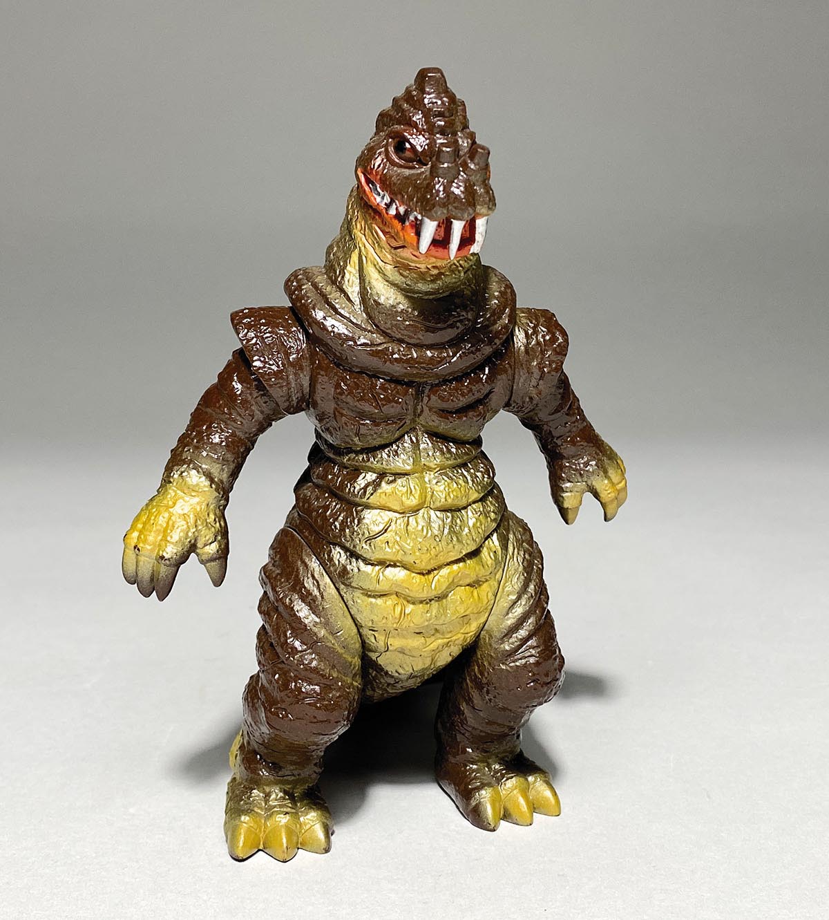 キングザウルスクレッセント