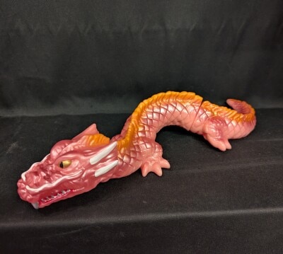 M1号 世紀の大怪獣東宝怪獣シリーズ マンダ(ピンク成型/メタ緑 背びれ