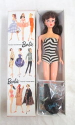 ヴィンテージ バービー箱付きセットです。 ヴィンテージ バービー箱