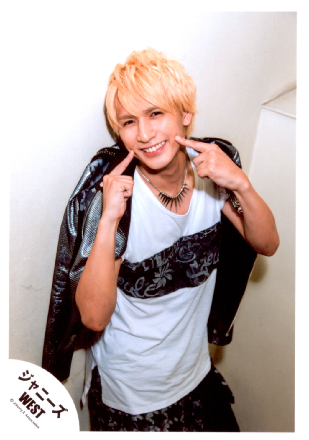 大量まとめ】ジャニーズWEST 藤井流星 公式写真 140枚 セット ソロ中心