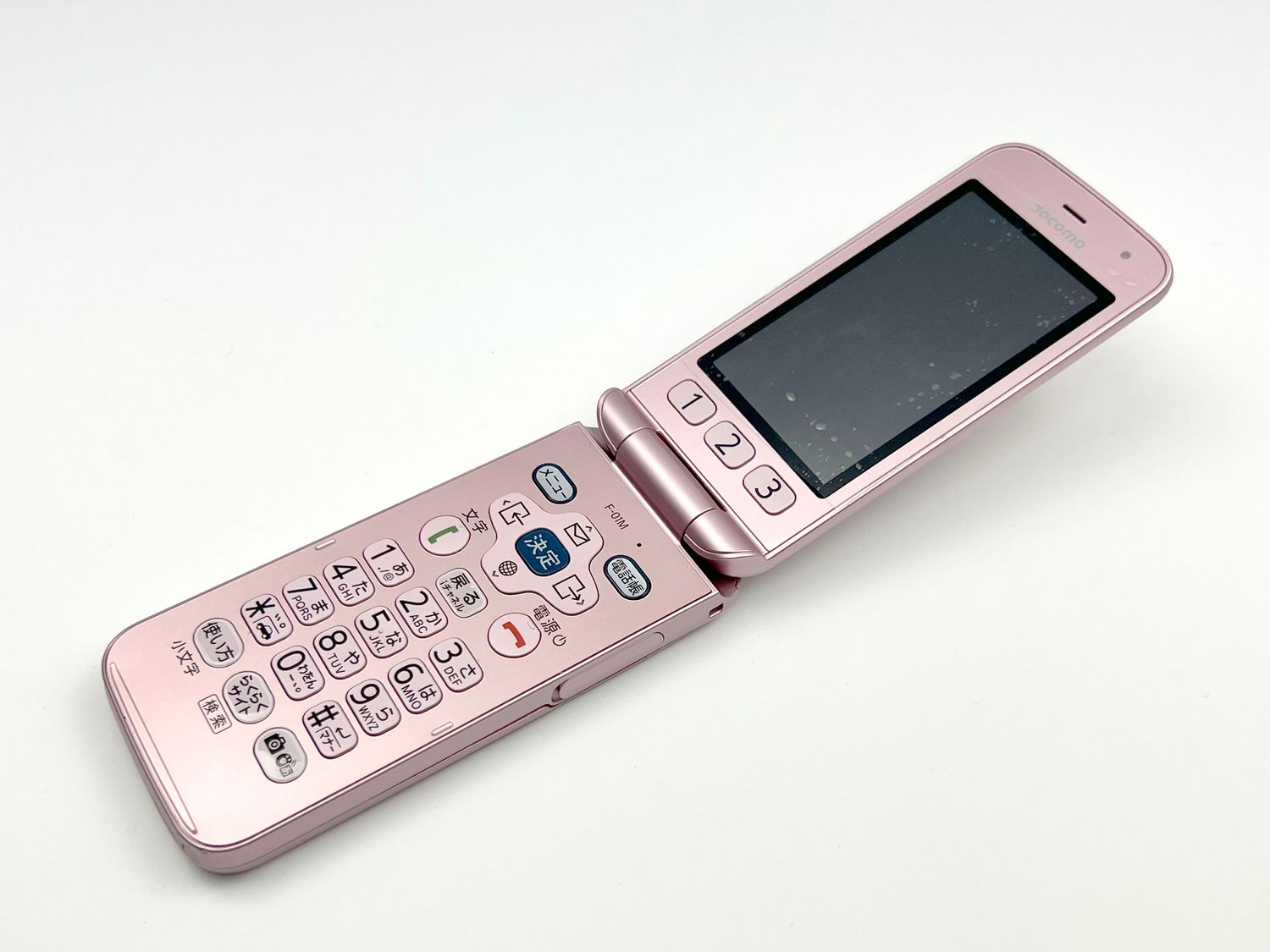 docomo らくらくホン F-01M ピンク 最 安値