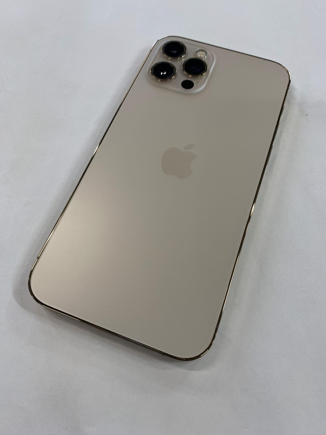 iPhone 12 Pro 128G ゴールド SIMフリー 小傷あり 美品 注文 ムスビー