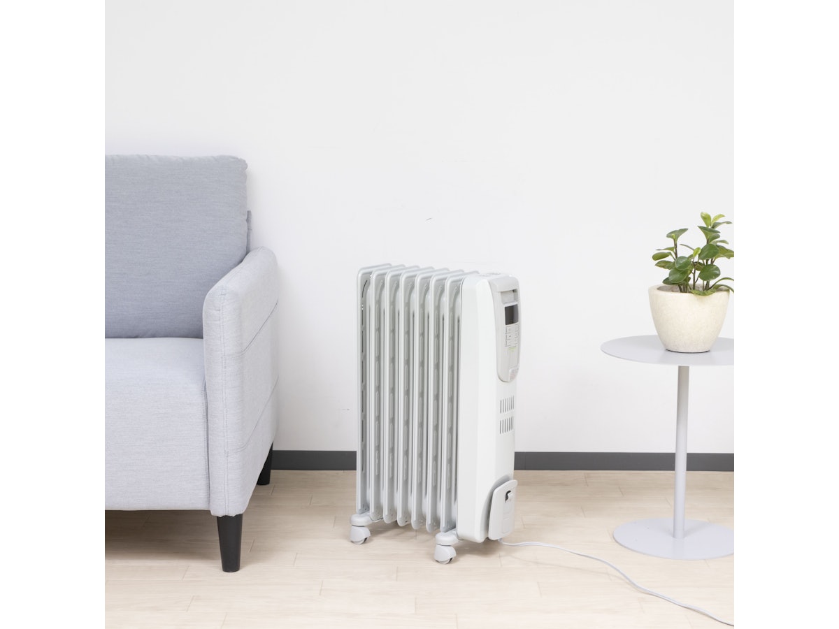 De'Longhiデジタルラディアント オイルヒーターKHD410812-GC Amazon